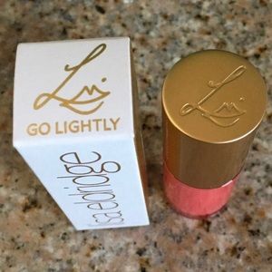 NIB ~ never used~ Lisa Eldridge Go Lightly Gloss Embrace